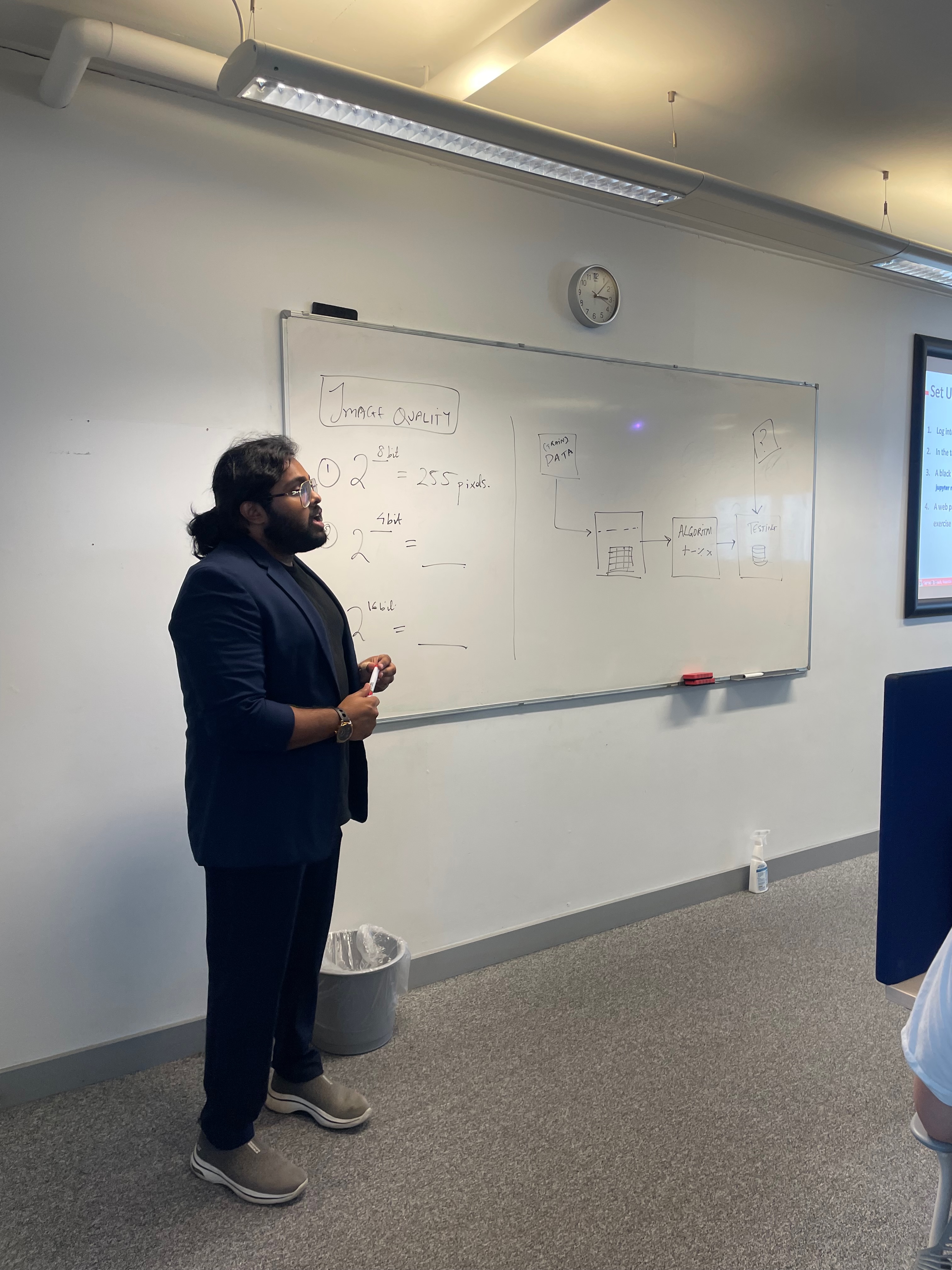 Outreach talk for UNIQUE